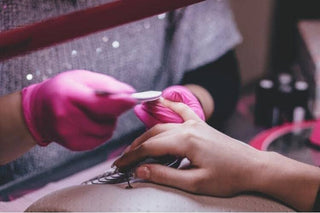 How to Use Nail Files: A Complete Step-by-Step Guide