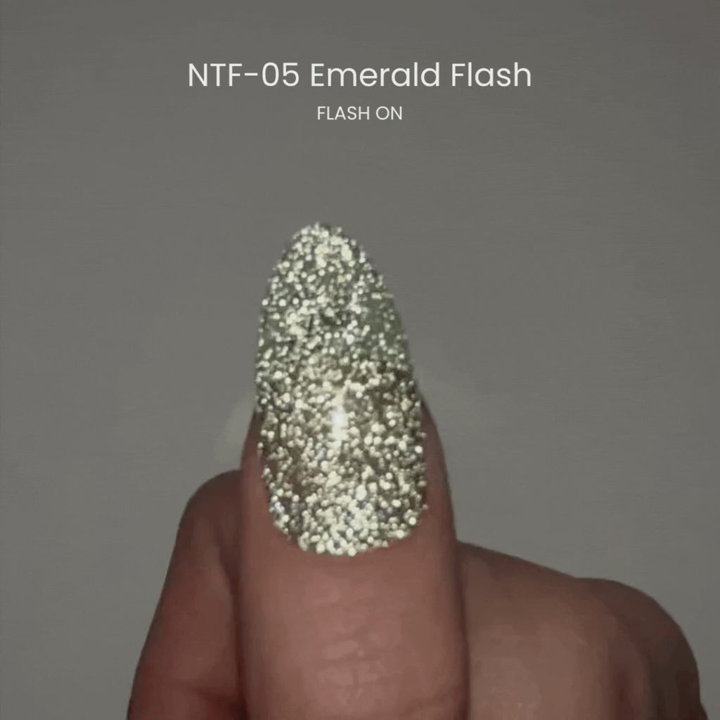 Nail thoughts NTF-05 Emerald Flash NT Color Bottle Nail Thoughts